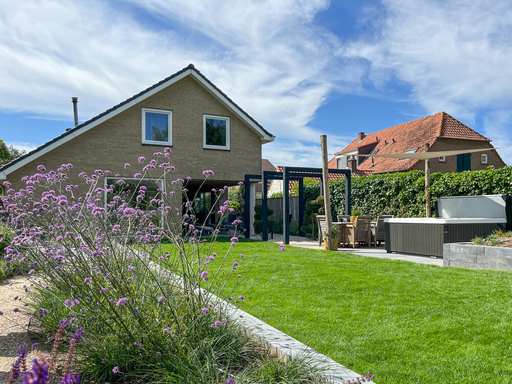 Moderne en onderhoudsvriendelijke tuin